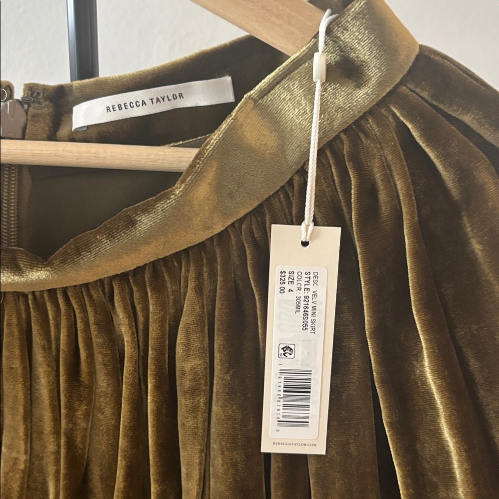 Rebecca Taylor Gold Velvet Mini Skirt Bubble Hem Size 4 NWT Luxe Holiday Party - Picture 2 of 3